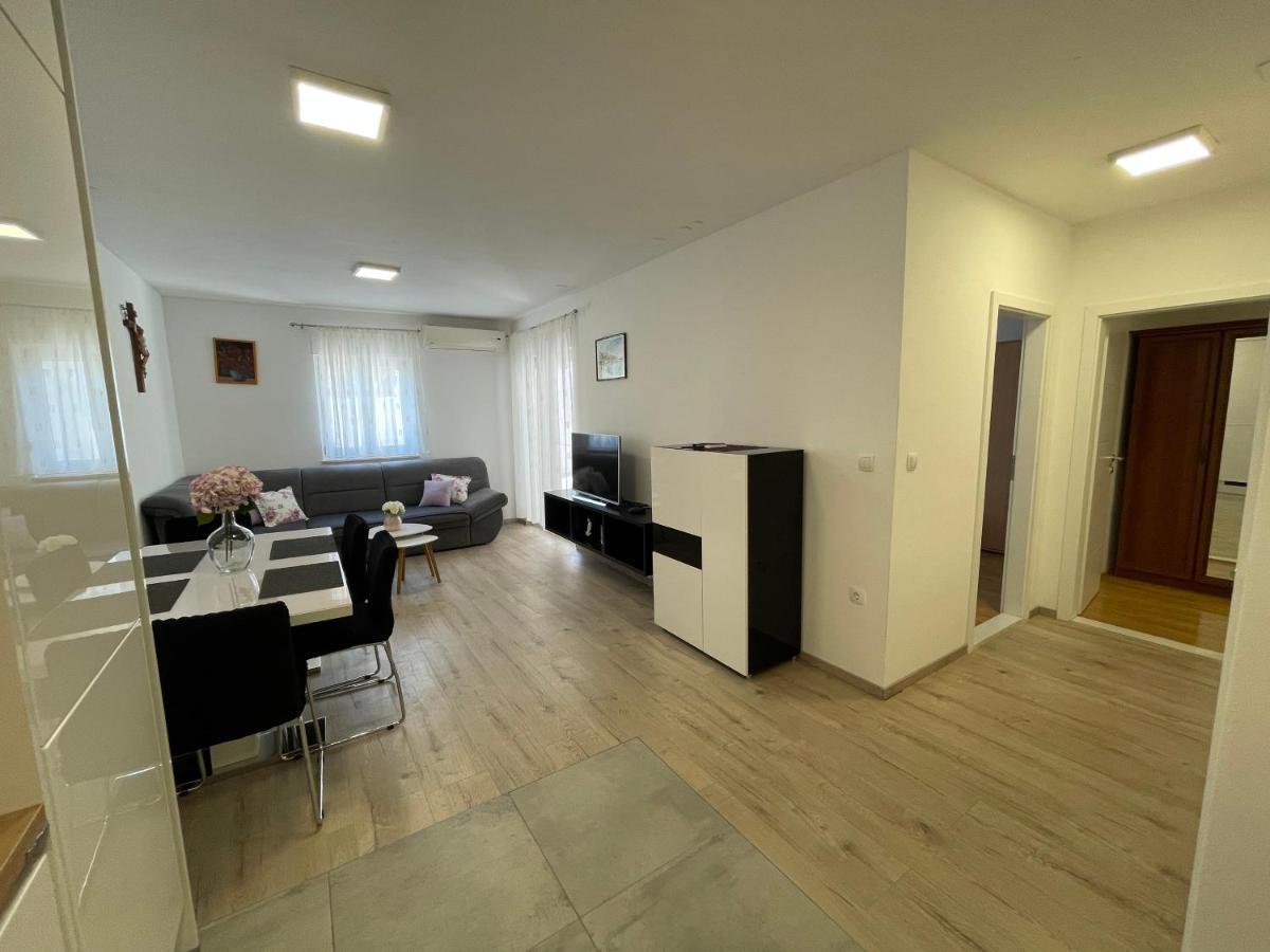 The Big Terrace Apartment Makarska Exterior foto