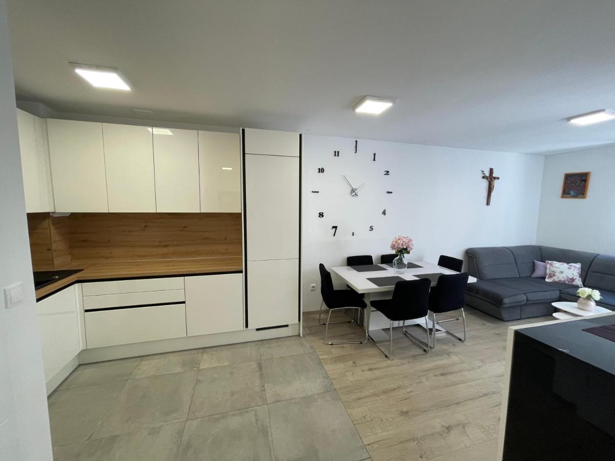 The Big Terrace Apartment Makarska Exterior foto